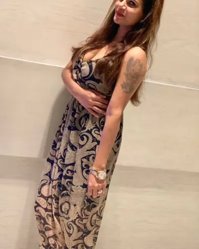 Charama Escort
